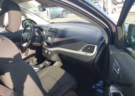 2019 Dodge Journey Se z USA, uszkodzony, nr VIN 3C4PDCBB2KT798347